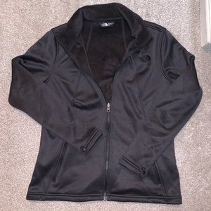 Fleece Lines North Face Zip-Up
